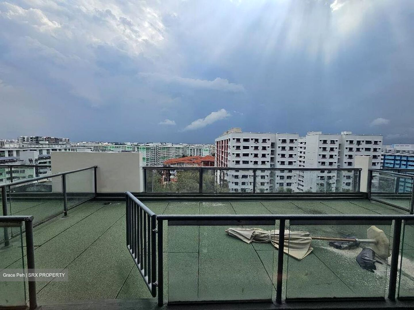 A'posh Bizhub (D27), Factory #501135541